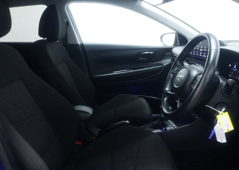 Hyundai BAYON 1.0 Bayon Premium TGDi MHEV Auto 5dr 43