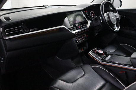 Kia Niro 4 34