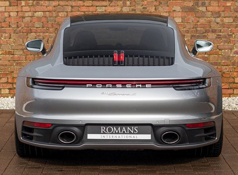 Porsche 911 Carrera S (992) 5
