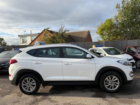 Hyundai TUCSON 1.6 GDi Blue Drive SE Nav Euro 6 (s/s) 5dr 6