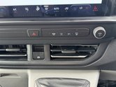 Ford Transit Custom SWB L1H1 Low Roof Limited 300 Air Con Alloys Camera Sensors Euro 6 39