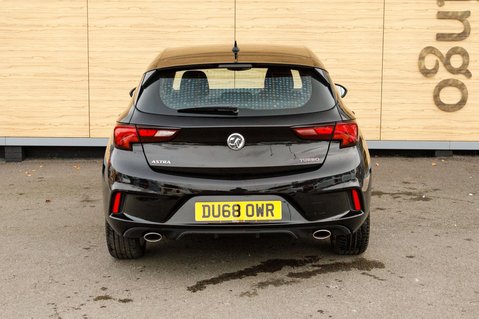 Vauxhall Astra SRI VX-LINE NAV S/S 6
