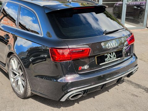 Audi RS6 4.0 RS 6 Performance TFSI Quattro Auto 4WD 5dr 38