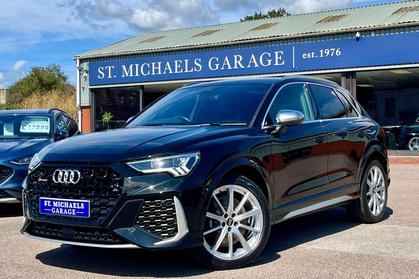 Audi RS Q3 2.5 RS Q3 TFSI Quattro Semi-Auto 4WD 5dr