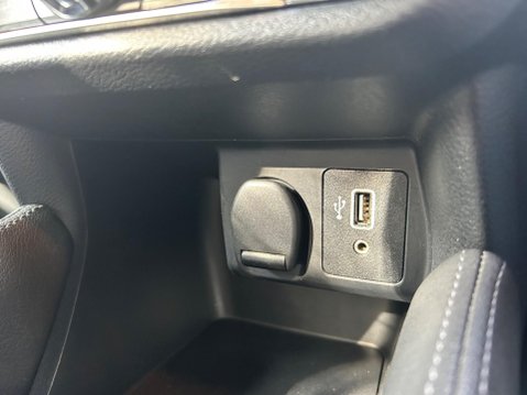 Nissan MICRA IG-T ACENTA XTRONIC 30