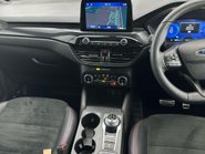 Ford Kuga ST-LINE X EDITION 3