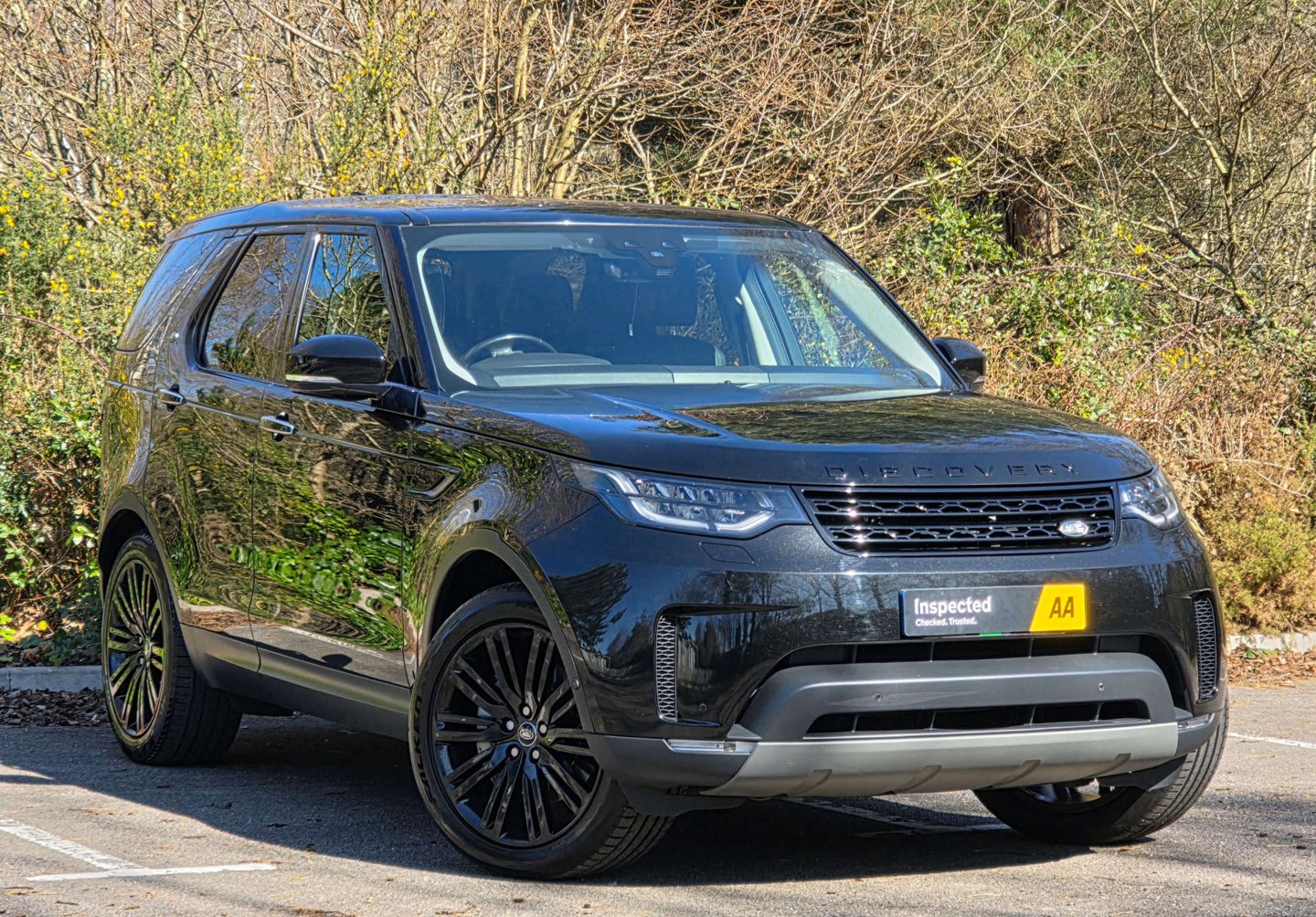 Land Rover Discovery dealer public-web source image