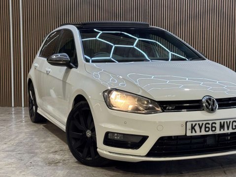 Volkswagen Golf 2.0 Golf R-Line Edition TDI BlueMotion Technology 5dr 15