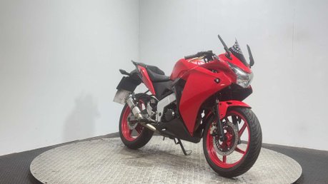 Honda CBR 2013 SPORTS BIKE PROJECT BIKE PARTS BIKE BREAKER 125CC 3