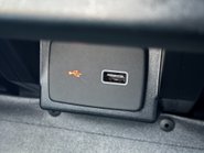 Peugeot Boxer 333 L1 H1 120 ps BlueHdi Professional - Sat Nav & Air Con 24