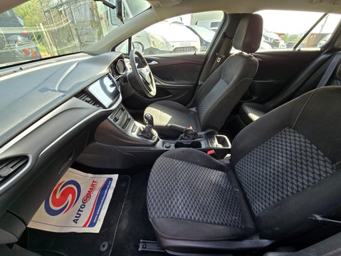 Vauxhall Astra DESIGN CDTI ECOTEC S/S 11