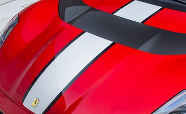 Ferrari 812 Competizione 44