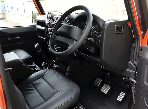 Land Rover 110 Adventure 11
