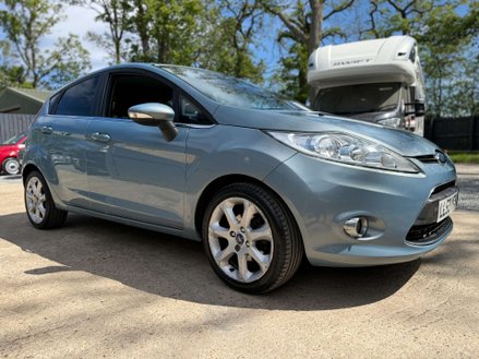 Ford Fiesta 1.4 Fiesta Titanium Auto 5dr