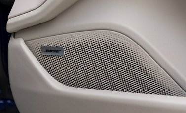 Porsche Taycan TURBO 21