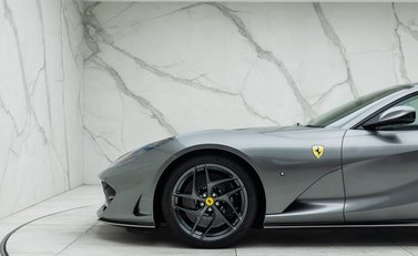 Ferrari 812 Superfast 41