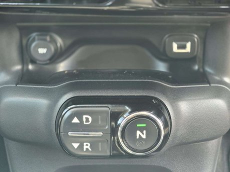 Citroen C4 Cactus 1.6 BlueHDi Flair Hatchback 5dr Diesel ETG6 Euro 6 (s/s) (100 ps) 23