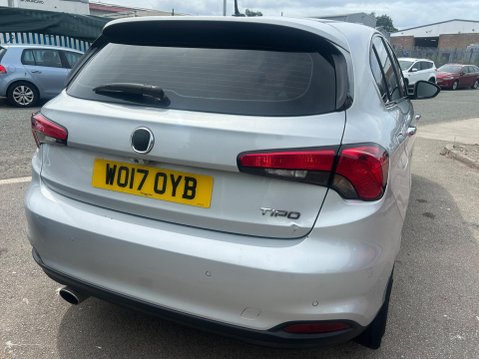 Fiat Tipo 1.4 MPI Lounge Euro 6 5dr 8