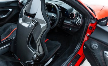 Ferrari F8 Spider 10