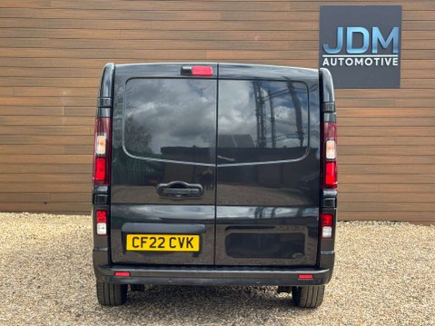 Renault Trafic 2.0 Trafic LL30 Sport+ Blue dCi 5