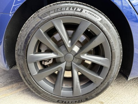 Tesla Model 3 (Dual Motor) Long Range Saloon 4dr Electric Auto 4WDE (346 ps) 15
