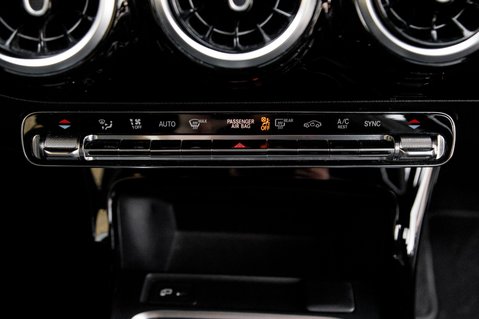Mercedes-Benz A Class A 180 SPORT 37