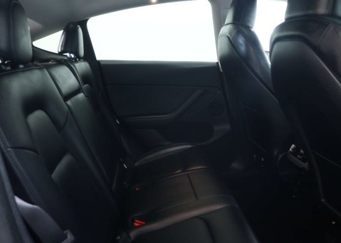 Tesla Model Y (Dual Motor) Long Range SUV 5dr Electric Auto 4WDE (384 bhp) 47