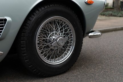 Maserati 3500GT Gran Turismo Series II 14