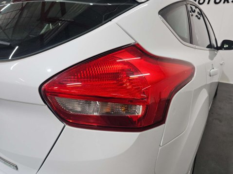 Ford Focus 1.0 Focus Zetec 5dr 26
