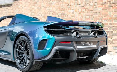 McLaren 675LT Spider 25