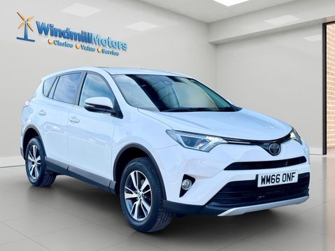 Toyota Rav4 2.0 D-4D Business Edition Plus Euro 6 (s/s) 5dr (Safety Sense, Nav) 1
