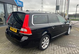 Volvo V70 2.0 D4 SE LUX AUTOMATIC ESTATE 8