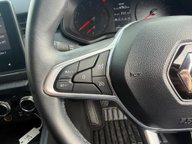 Renault Clio ICONIC EDITION TCE 20