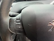 Peugeot 2008 PURETECH S/S ALLURE 13