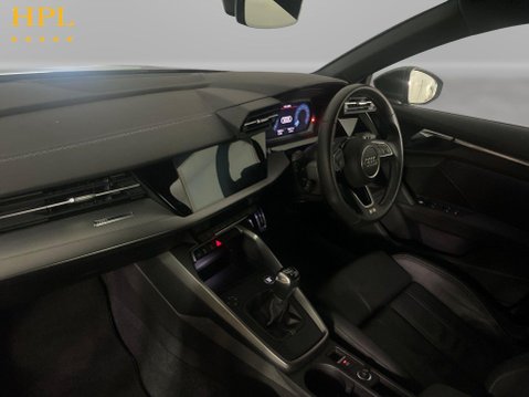 Audi A3 1.0 TFSI 30 S line Sportback 5dr Petrol Manual Euro 6 (s/s) (110 ps) Full L 28