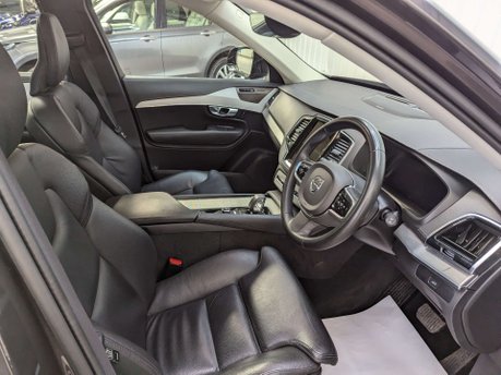Volvo XC90 2.0 XC90 + B5 MHEV AWD Auto 4WD 5dr 46