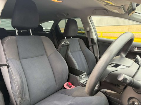 Honda Civic 1.6 Civic i-DTec Black Edition 5dr 13