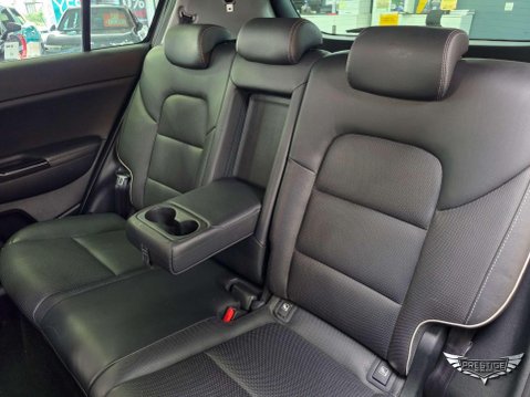 Kia Sportage 1.6 CRDi 4 DCT Euro 6 (s/s) 5dr 32