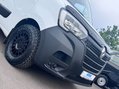 Renault Master 2.3 dCi 35 Business+ Panel Van 4dr Diesel Manual FWD LWB Medium Roof Euro 6 11