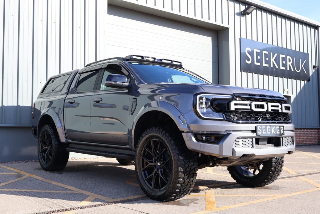 Ford Ranger 2025 WILDTRAK ECOBOOST MHEV HYBRID LIFTED WITH FULL SKR BODY KIT  4