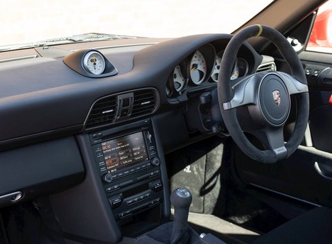 Porsche 911 GT3 RS (997.2) 17