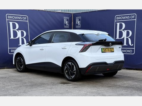 MG MG4 64kWh SE Long Range Hatchback 5dr Electric Auto (203 ps) 6