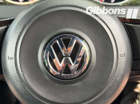 Volkswagen Golf 2.0 Golf R DSG 4WD 5dr 35