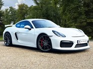 Porsche Cayman GT4 3