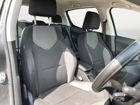 Peugeot 308 1.6 VTi Sport 5dr 11