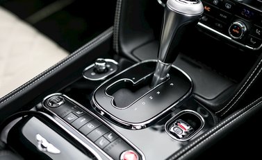 Bentley Flying Spur V8 S Mulliner 22