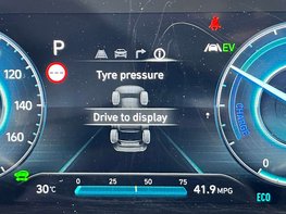 Hyundai TUCSON 1.6 Tucson Premium TGDi HEV Auto 5dr 27