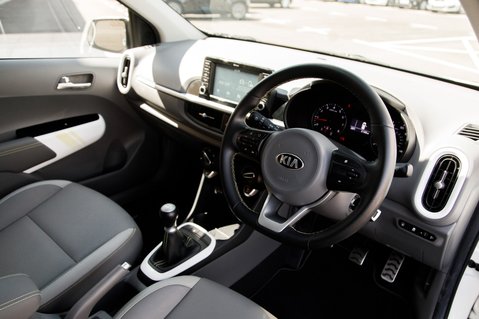 Kia Picanto X-LINE 4