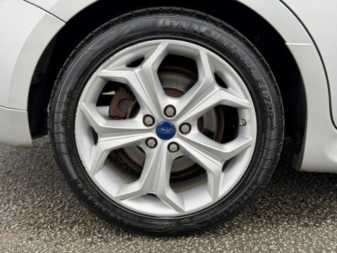 Ford S-Max 2.2 TDCi Titanium X Sport Euro 5 5dr 23