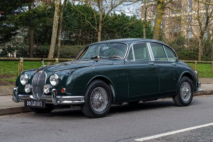 Jaguar MKII 1